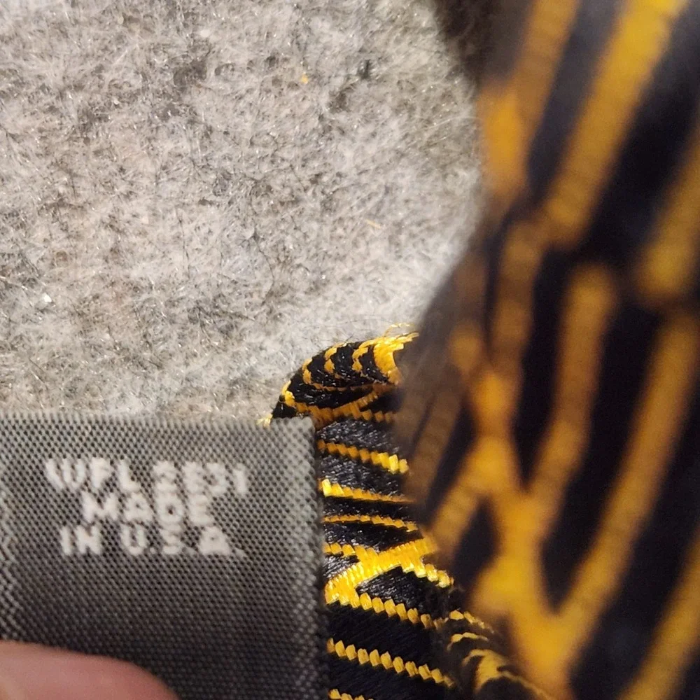 Vintage Bugatti‎ Silk Tie Black Yellow Stripe Mens Designer Luxury Necktie USA